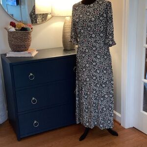 LOFT Black/White with splashes of red Floral maxi dress with ruffled 3/4 Sleeve